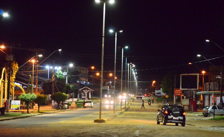 Programa JARI ILUMINADO melhorou consideravelmente a iluminação pública do município de Laranjal do Jari.